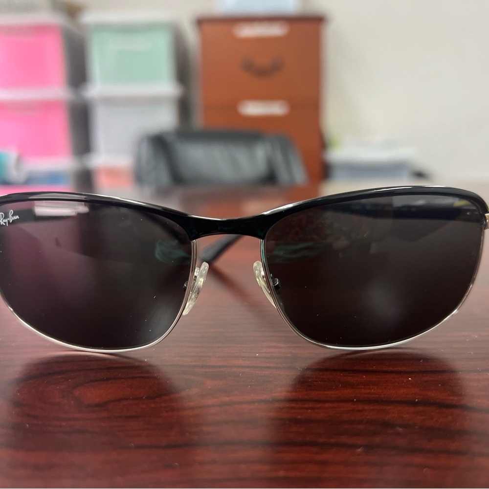 Ray-Ban Sunglasses with Black Frame